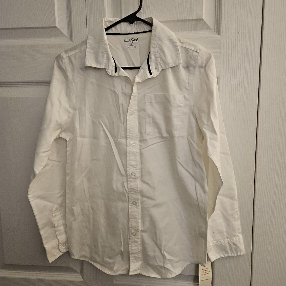 Cat & Jack Women's Classic White Button-Down Shirt
